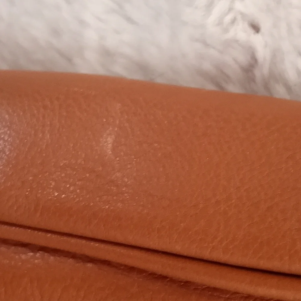 Rebecca Minkoff Leather Classic Casual Gold Hardwear Convertible Chain Crossbody